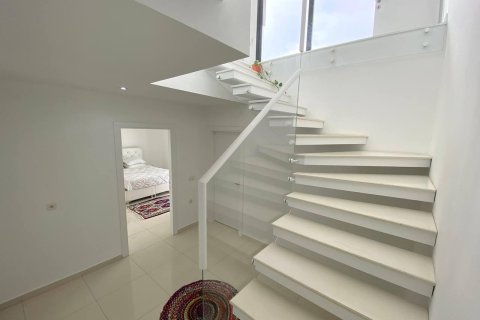 آپارتمان در  Kestel ، ترکیه 3 خوابه ، 152 متر مربع.  شماره 218909 - 12
