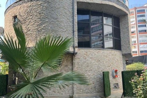 ویلا در  Mahmutlar ، ترکیه 4 خوابه ، 280 متر مربع.  شماره 217369 - 12