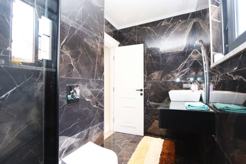 Villa for sale  in Alanya, Antalya, Turkey, 5 bedrooms, 360m2, No. 217370 – photo 16