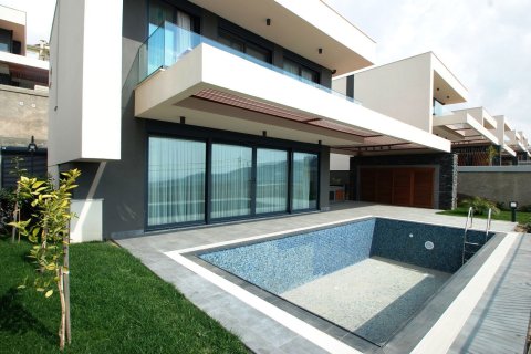 ویلا در  Alanya ، ترکیه 3 خوابه ، 166 متر مربع.  شماره 217368