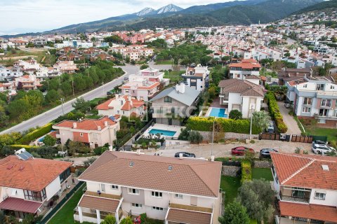 ویلا در  Izmir ، ترکیه 7 خوابه ، 630 متر مربع.  شماره 212792 - 21