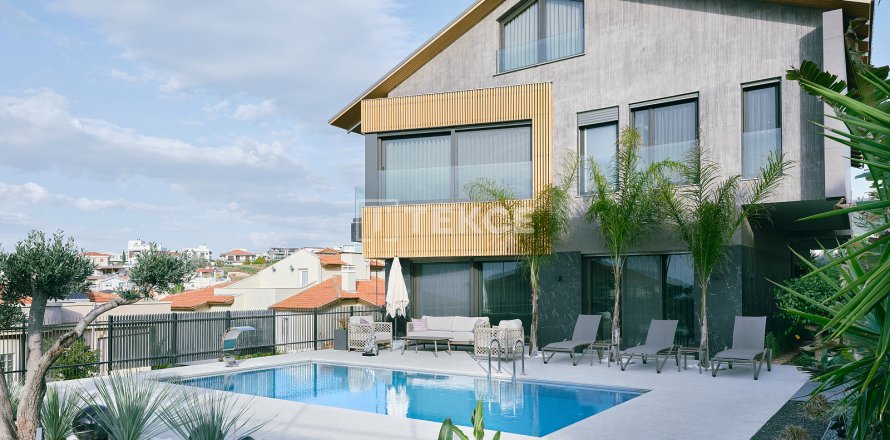 ویلا در  Izmir ، ترکیه 7 خوابه ، 630 متر مربع.  شماره 212792