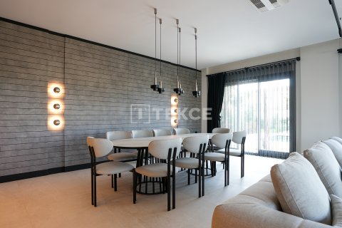 ویلا در  Izmir ، ترکیه 7 خوابه ، 630 متر مربع.  شماره 212792 - 30