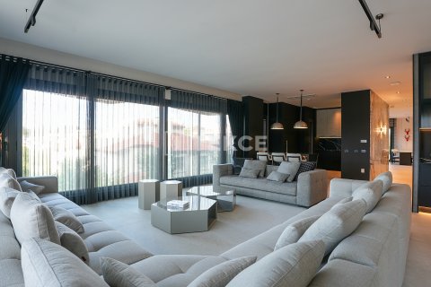 ویلا در  Izmir ، ترکیه 7 خوابه ، 630 متر مربع.  شماره 212792 - 28