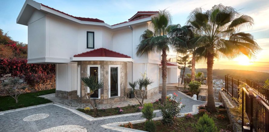 3+1 Villa i Alanya, Antalya, Turkiet Nr. 233893