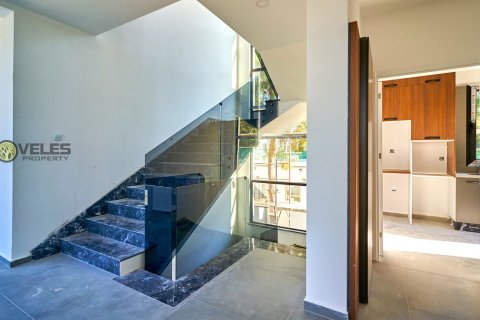 Продажа виллы  в Караогланоглу, Гирне, Северный Кипр 4+1, 400м2, №214023 – фото 11