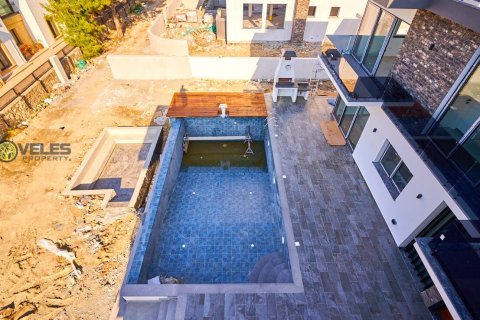 Продажа виллы  в Караогланоглу, Гирне, Северный Кипр 4+1, 400м2, №214023 – фото 5