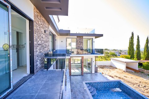 Продажа виллы  в Караогланоглу, Гирне, Северный Кипр 4+1, 400м2, №214023 – фото 26