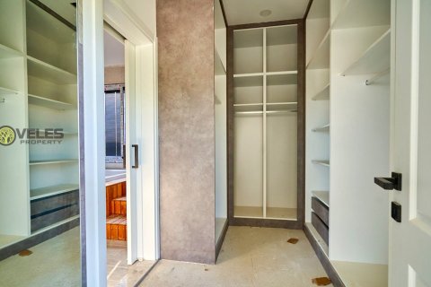 Продажа виллы  в Караогланоглу, Гирне, Северный Кипр 4+1, 400м2, №214023 – фото 15