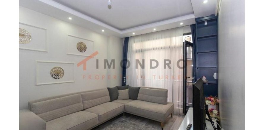 Daire 2+1 Beyoğlu, İstanbul, Türkiye №227189