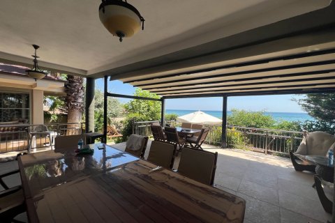 Продажа виллы в Бююкчекмедже, Стамбуле, Турция 7 комн., 900м2, №228383 – фото 17