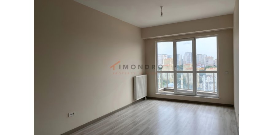1+1 Leilighet  i Küçükçekmece, Istanbul, Tyrkia Nr. 224145