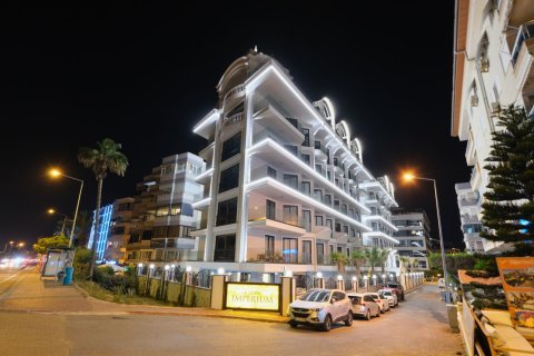 3+1 Lägenhet  i Oba, Antalya, Turkiet Nr. 227669 - 2