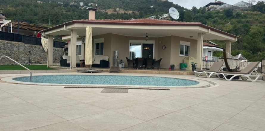 2+1 Villa  in Antalya, Turkey No. 222859