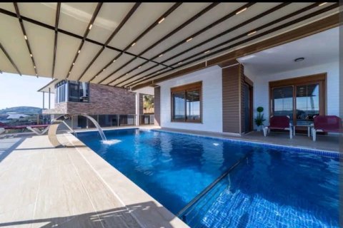 Villa for sale  in Antalya, Turkey, 4 bedrooms, 210m2, No. 222862 – photo 1