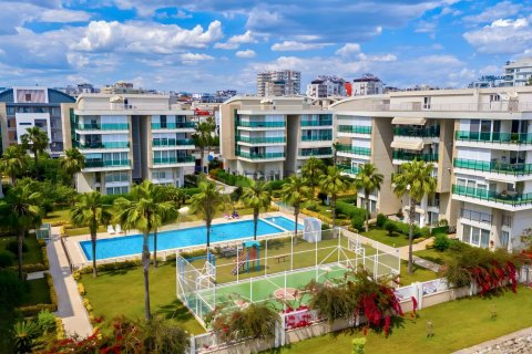 4+1 Apartment  in Konyaalti, Antalya, Turkey No. 228785