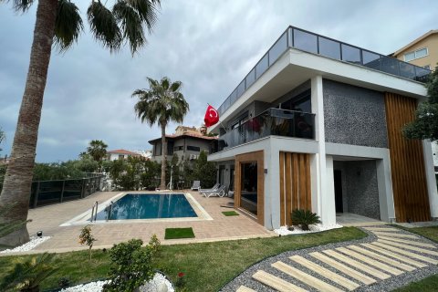 Villa  3+1  Alanya, Antalya, Türkiye №219374