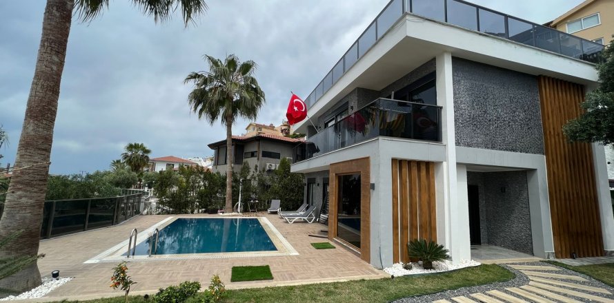 3+1 Villa  in Alanya, Antalya, Türkei Nr. 219374