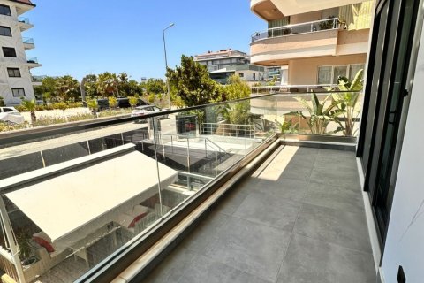 آپارتمان در  Kestel ، ترکیه 2 خوابه ، 170 متر مربع.  شماره 219373 - 11