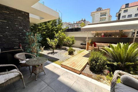 آپارتمان در  Kestel ، ترکیه 2 خوابه ، 170 متر مربع.  شماره 219373 - 17