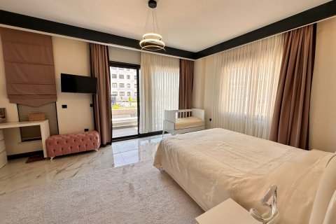 آپارتمان در  Kestel ، ترکیه 2 خوابه ، 170 متر مربع.  شماره 219373 - 7