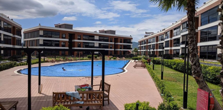 4+1 Wohnung in Izmir, Türkei Nr. 233441