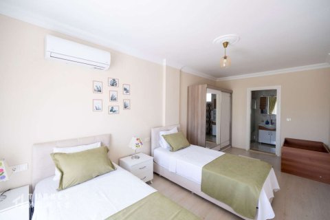 Villa for sale in Dalyan, Mugla, Turkey, 4 bedrooms, 200m2, No. 233495 – photo 12
