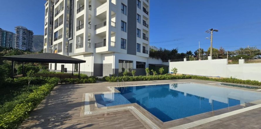 آپارتمان در  Mahmutlar ، ترکیه 44 متر مربع.  شماره 216083