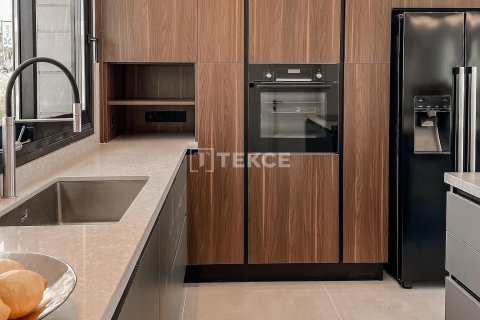 5+1 Villa  i Girne,  Nr. 215453 - 18