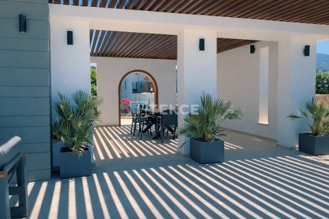 5+1 Villa  i Girne,  Nr. 215453 - 4