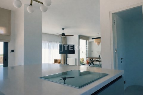 5+1 Villa  i Girne,  Nr. 215453 - 13