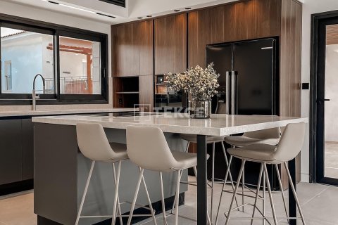 5+1 Villa  i Girne,  Nr. 215453 - 15