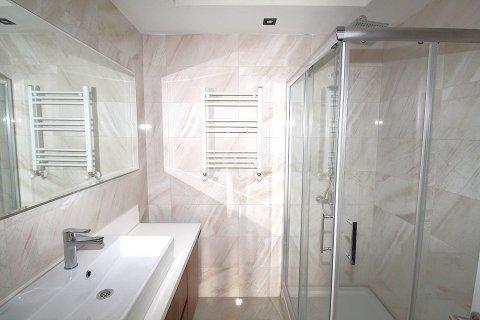 2+1 Leilighet  i Beylikduezue, Istanbul, Tyrkia Nr. 215450 - 26