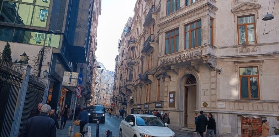 Коммерческая недвижимость  200м2 в Стамбуле, Турция №222680