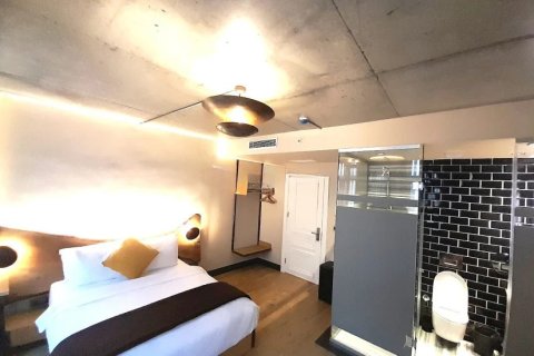 Продажа коммерческой недвижимости  в Стамбуле, Турция, 200м2, №222680 – фото 7