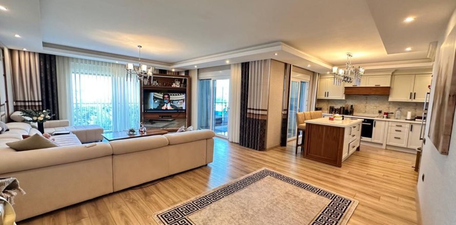 4+1 Lejlighed  i Alanya, Antalya, Tyrkiet Nr. 221859