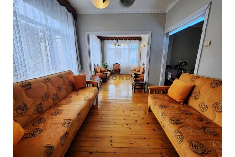 3+1 Apartment  in Fatih, Istanbul, Turkey No. 221864