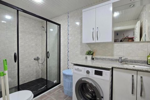 2+1 Wohnung  in Mahmutlar, Antalya, Türkei Nr. 237593 - 17