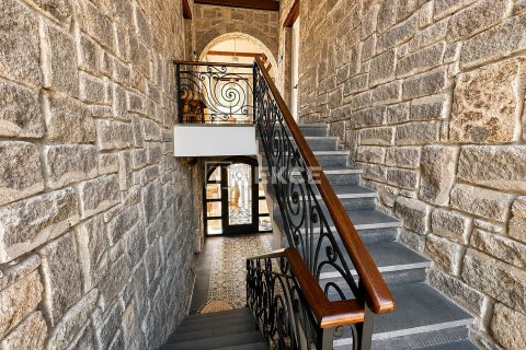 5+2 Villa  i Bodrum, Mugla, Tyrkiet Nr. 237594 - 23