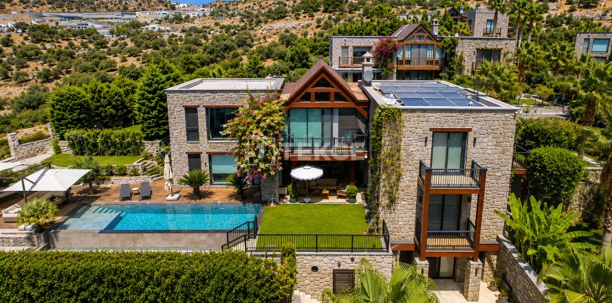 5+2 Villa  i Bodrum, Mugla, Tyrkiet Nr. 237594