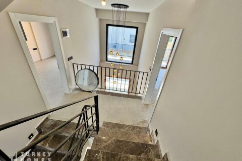3+1 Villa i Fethiye, Mugla, Tyrkia Nr. 233064 - 16