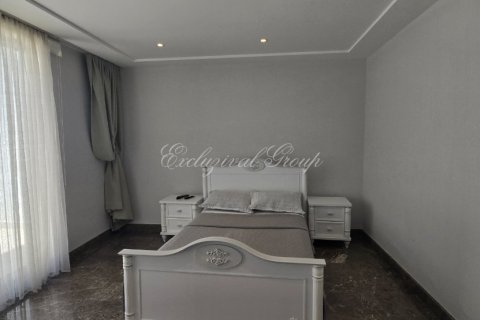 6+2 Villa  i Bodrum, Mugla, Turkiet Nr. 227135 - 20