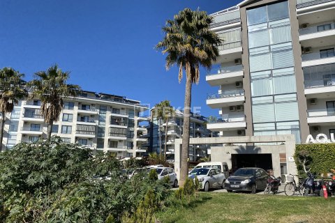 2+1 Takvåning  i Alanya, Antalya, Turkiet Nr. 216090 - 3