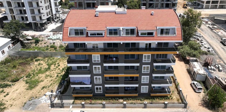 2+1 Lejlighed  i Mahmutlar, Antalya, Tyrkiet Nr. 219190