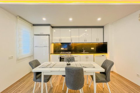 2+1 Leilighet  i Mahmutlar, Antalya, Tyrkia Nr. 218613 - 6