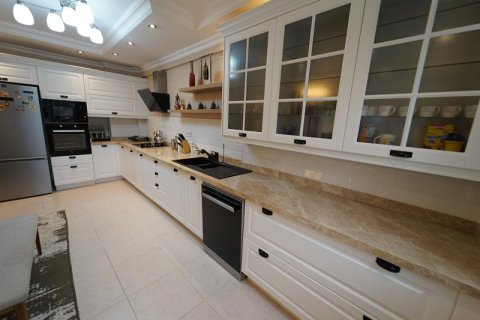 آپارتمان در  Cikcilli ، ترکیه 2 خوابه ، 125 متر مربع.  شماره 218614 - 5