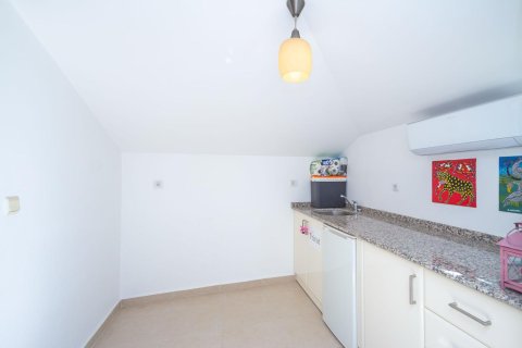 آپارتمان در  Konakli ، ترکیه 3 خوابه ، 155 متر مربع.  شماره 219089 - 9