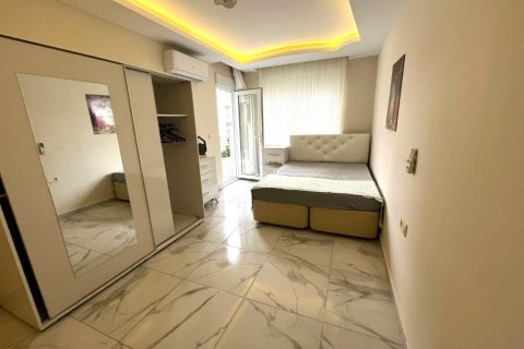 Аренда квартиры  в Аланье, Анталье, Турция 1+1, 70м2, №216575 – фото 5