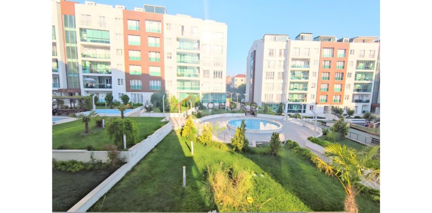 1+1 Apartment in Beylikduezue, Istanbul, Turkey No. 227117