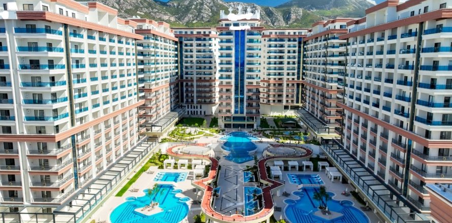 1+0 Apartment in Mahmutlar, Antalya, Turkey No. 227489